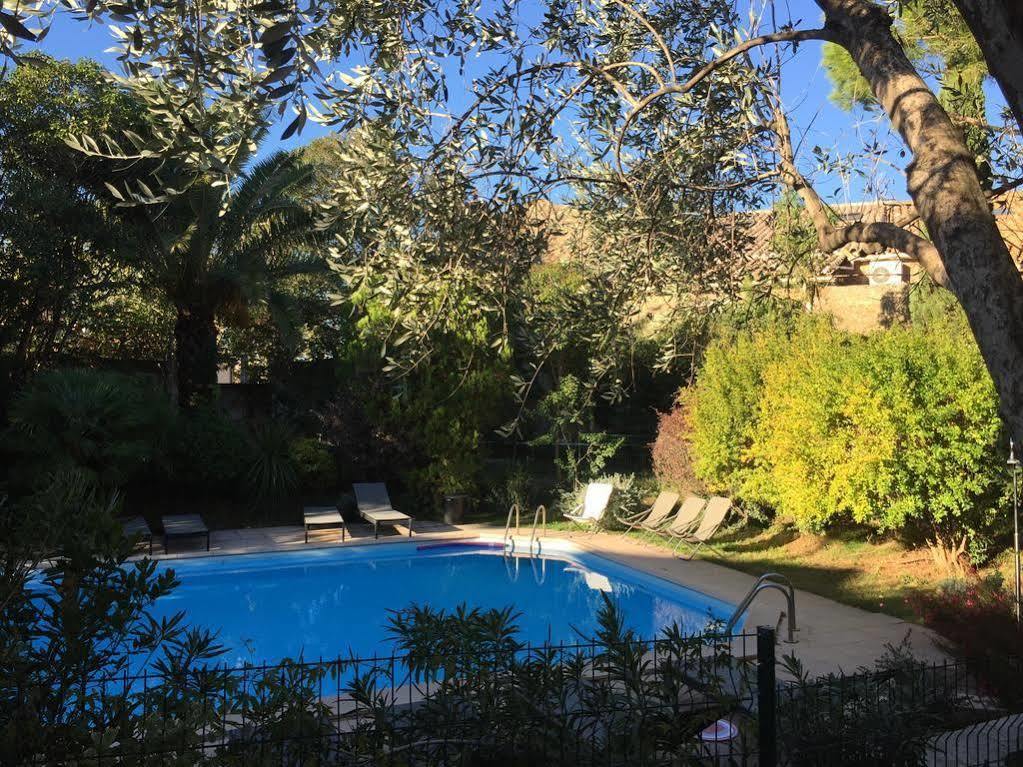 Le Jardin D'Homps Bed & Breakfast Homps  Exterior photo